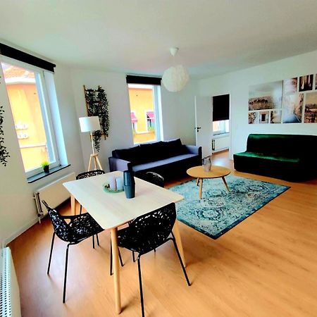 Quartier Louise Studios Bruxelas Exterior foto